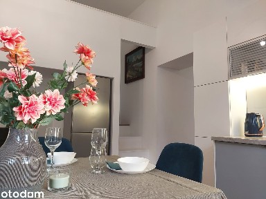 Wyjątkowy loft z antresolą i ogródkiem w centrum Chwaszczyna (3city)
