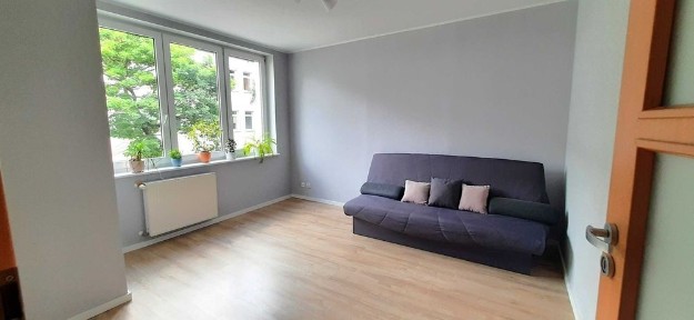 Ciche mieszkanie w centrum z widokiem na zieleń