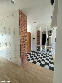 3 pok. bezpośrednio - biokominek i sztukateria - komórka i garaż