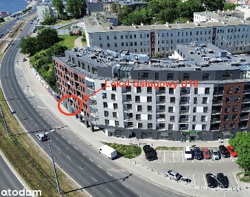 Lokal usługowy na parterze w Śródmieściu - BEZ PROWIZJI