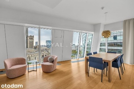 Przestronny apartament na Złotej 44!