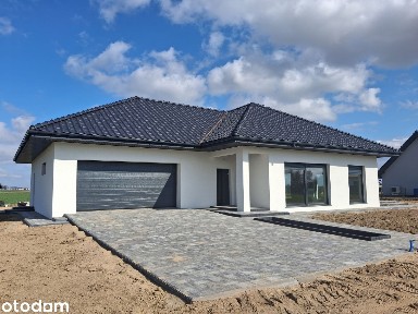 Dom wolnostojący 188m2 w Łubiance