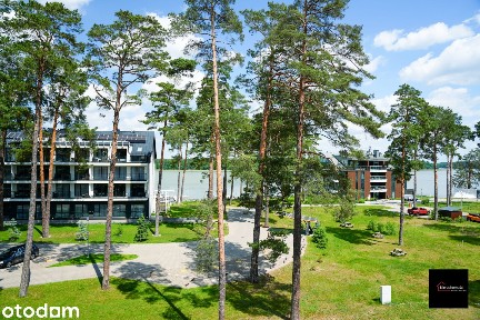 Apartament na Marinie Borki z widokiem na jezioro Necko