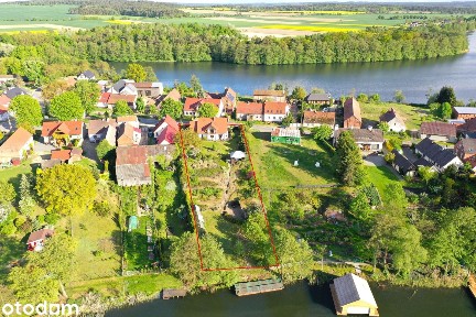Wyjątkowy dom nad jeziorem, działka 2244 m² z linią brzegową