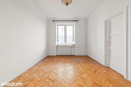 Stary Mokotów | 76,88 m² w przedwojennej kamienicy