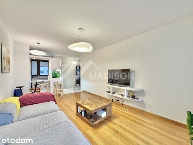 63m2 | balkon | komórka | garaż | metro Trocka