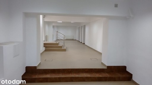 Lokal W Centrum Rzeszowa /ul. Zygmuntowska/ 114 M2