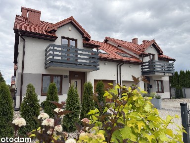 Uroczy dom bliźniak, 140m2 z ogródkiem i garażem