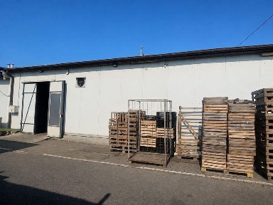 Sprzedam punkt handlowy Katowice ul. Pukowca 23 giełda warzywna