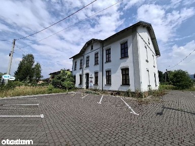 Budynek typu Szkoła wraz z gruntem GILOWICE