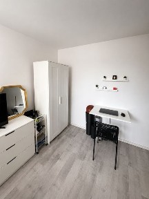 Na sprzedaż kawalerka Wrocław - Krzyki (przy Sky Tower)