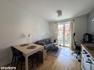 2 pokoje, balkon, ekzpozycja południowa, budynek 2020r, winda, autobus