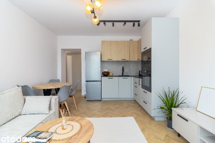Rozkładowe 3 pokoje po generalnym remoncie/balkon/komórka/blok z cegły