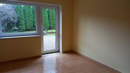 Wynajmę lokal na działalność usługową lub biurową