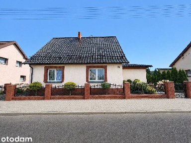 Dom do zamieszkania o pow. 143 m2, garaż 51 m2, działka 24 ary.