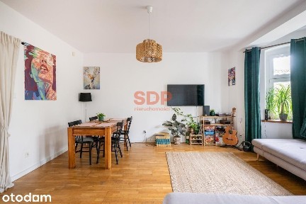 Piętro domu z dużym ogrodem + dodatkowy lokal i garaż