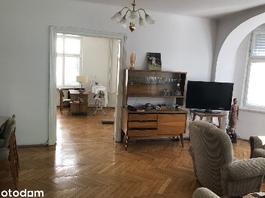 Przestronne mieszkanie w Śródmieściu, 91 m, 3 pokoje, 6500 PLN