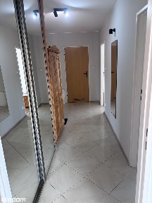 Dwupokojowe mieszkanie z balkonem i garażem