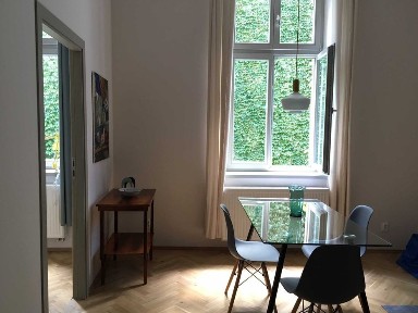 CICHE DWUPOKOJOWE Z KUCHNIĄ 70 m2 na Kazimierzu w Krakowie wynajmie właściciel