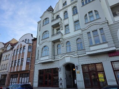 Lokal usługowy w centrum miasta Świnoujście przy placu Słowiańskim - barber, biuro, kantor, kosmetyczka, lekarz, kawiarnia, sklep