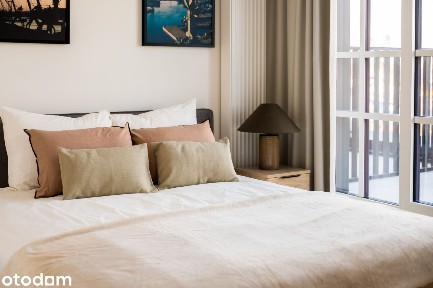 Apartament klasy premium z prywatnym tarasem i widokiem na Stocznię