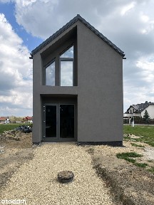 WOLNOSTOJĄCY DOM ENERGOOSZCZĘDNY