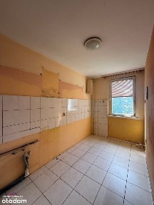 2 pokoje*balkon*1 piętro *super lokalizacja