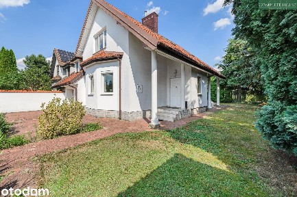 160 m² Dom | 434 m² Działka | Centrum Łomianek | Park Kampinoski
