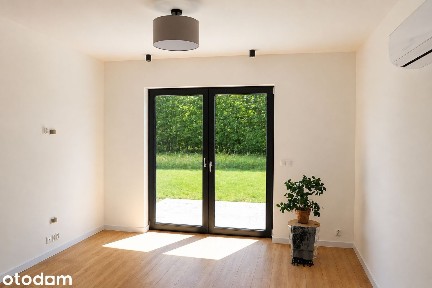 Nowy apartament 52 m2 z ogródkiem |Bezczynszowy|Parking|Klimatyzacja