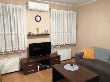 Aktualizacja! - Oddam w najem jasne mieszkanie 2-pokojowe bezczynszowe z wyposażeniem 40m2, klimatyzacja, parter