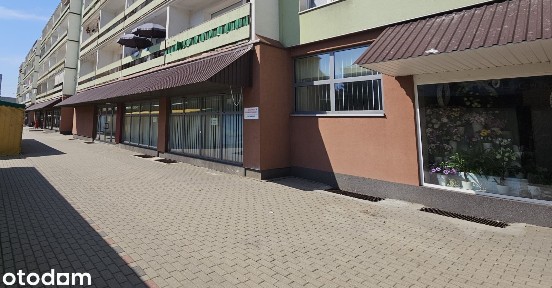 Lokal handlowo-usługowy na osiedlu | duże witryny | bezpłatny parking