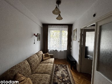 Ścisłe Centrum / Ul. Hoża / Dwa Pokoje / Loggia