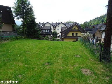 Centrum dom 240 m2 + samodzielna działka 610 m2 do zabudowy 1000 PUM