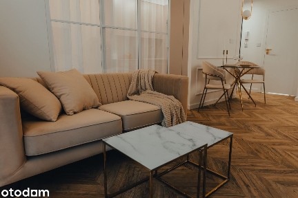 Nowe Mieszkanie (2 pokoje) w centrum /BALKON