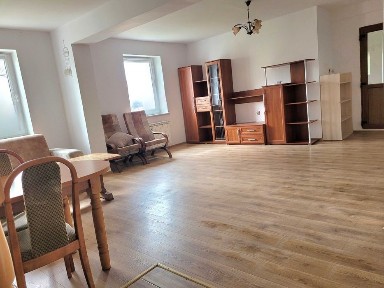 Dom do wynajęcia 125 m2 z ogrodem, miejscowość Łozina