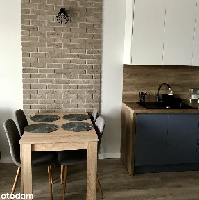 Wysoki standard | 2 pokoje | Duży balkon | Jasielska