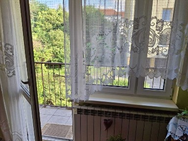 Sielankowe lokum w ŻYWCU bez czynszu - 2 pokoje (możliwe 3 pokoje)