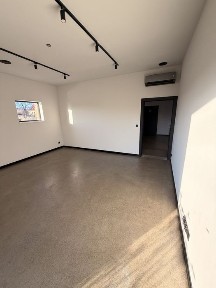 BIURO, GABINET 25 m² - komfort i prestiż.