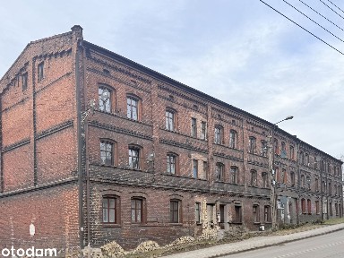 2 kamienice, garaże + opcja ogródków działkowych
