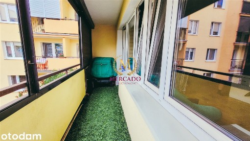 Rozkładowe M4 63m2 1 piętro z balkonem loggia