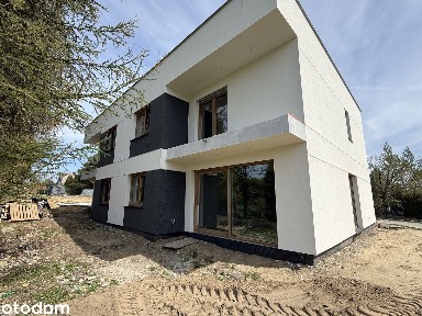 PROWIZJA 0% Nowoczesny dom w spokojnej okolicy Zarzecze