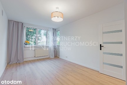 2 Pok Mieszkanie z Oddzielną Kuchnią - Blisko P Rz