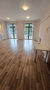 Do wynajęcia lokal biurowo-usługowy w Mistrzejowicach w biurowcu Consello - rejon Serenady