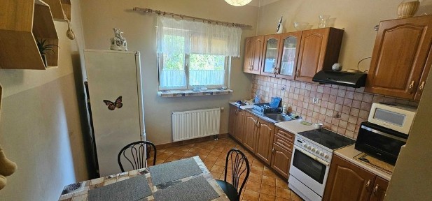 Wrocław, Gaj - wysokie 50 m², 2 pokoje rozkładowe z balkonem (ul. Rutkiewicz)