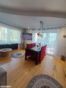 Pensjonat całoroczny nad morzem, Ostrowo k. Karwi, 4 apartamenty