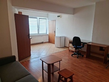 BEZCZYNSZOWA garsoniera (ok. 35 m2) - OD ZARAZ - CZYŻYNY koło M1, EXPO KRAKÓW - od 25.08