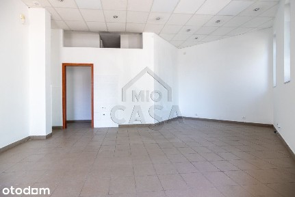 Lokal z witryną| Sprzedaż| 45 m 2 - Rumia.