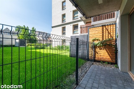 Nowoczesne mieszkanie z ogródkiem centrum Diasfer