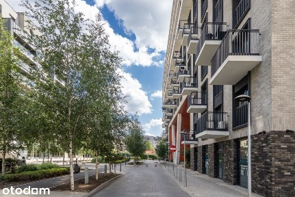 Podwójne miejsce postojowe w centrum