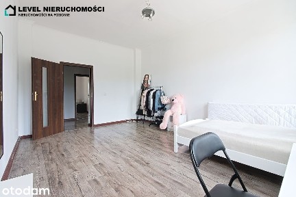 Duże mieszkanie trzypokojowe